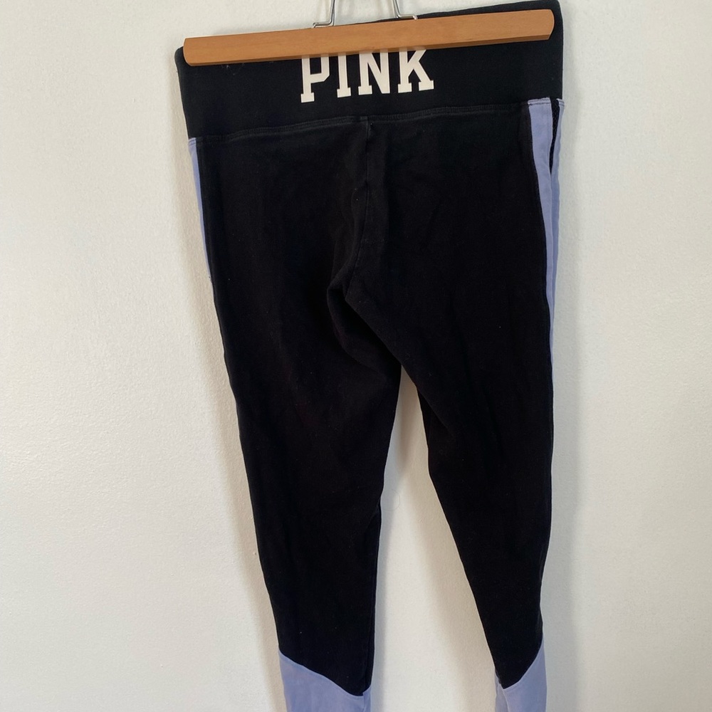 2 PINK leggings